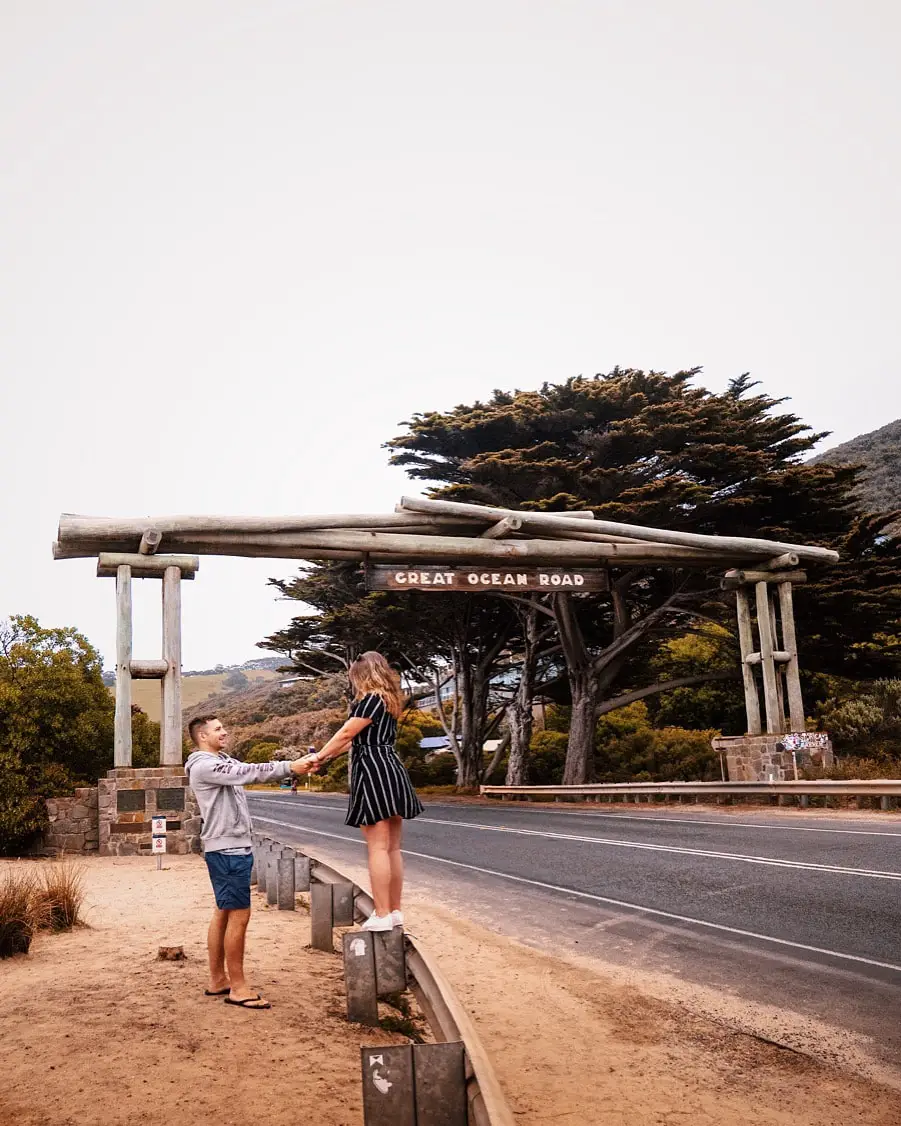 The Great Ocean Road Sign Unexplored Footsteps